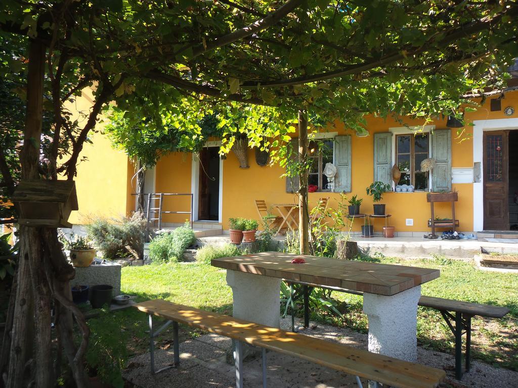 La Nave B&B Monteggio Екстер'єр фото