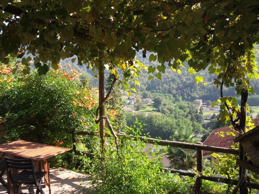 La Nave B&B Monteggio Екстер'єр фото